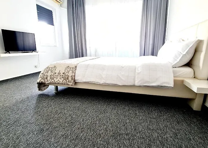 Hotel Unirii 70 *